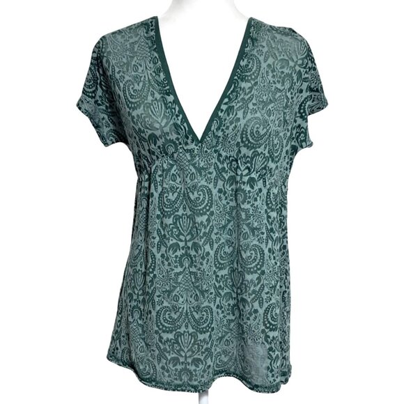 Maurices Tops - Y2K Burnout Maurices Green Paisley Print V-Neck Short Sleeve Top Womens L